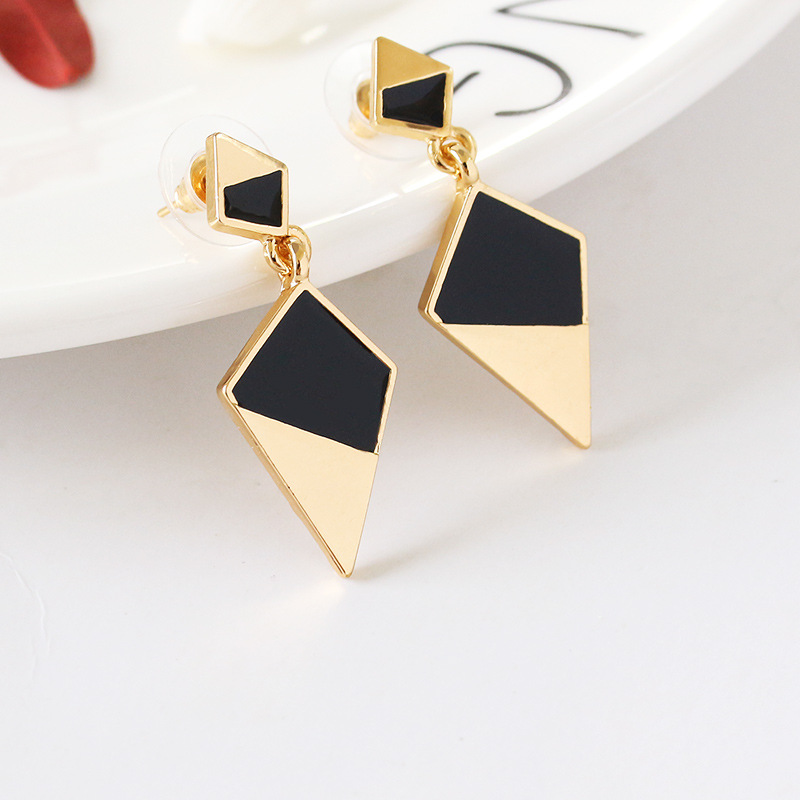 Fashion Exaggerated Long Metal Geometric Earrings display picture 2