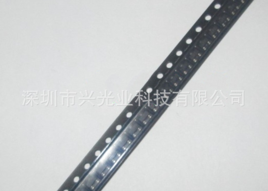 AH1802-WG-7 霍尔传感器 磁性检测感应器 线性输出模拟信号