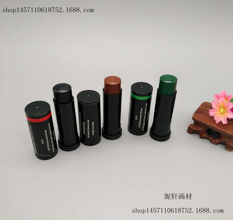 425359122391913406_副本