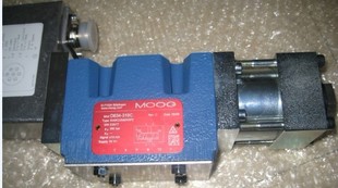 Точечная продажа Moog Servo Valve D633-471B D633-471B D633-471B D633-471