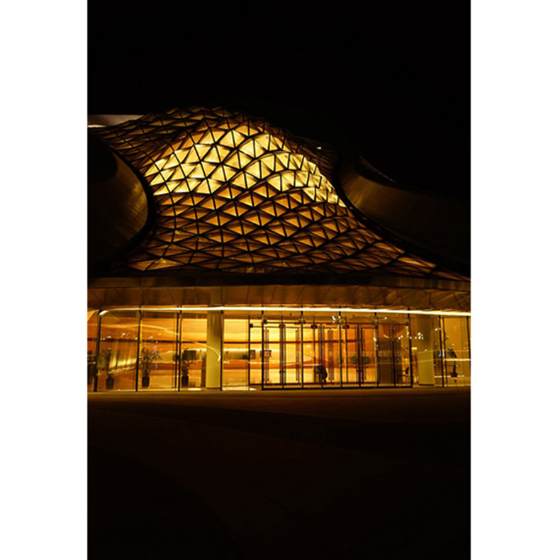 רҵ������������Ļǽ��������С����԰������ҹ��LED��װ��Ч��