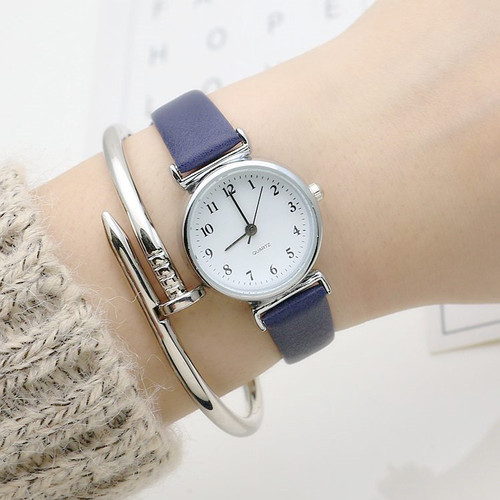 Japanese and Korean popular simple thin strap small dial women's watch for primary and secondary school students belt quartz watch women's digital watch