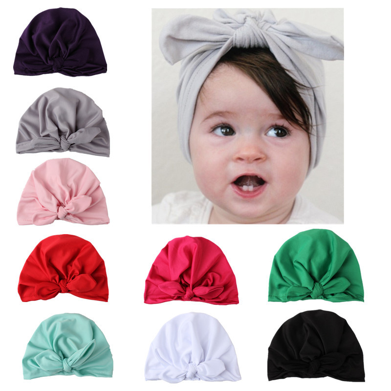 Bonnets - casquettes pour bébés en velours - Ref 3437012 Image 1