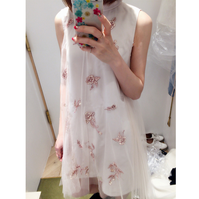 S家 薄纱刺绣无袖连衣裙 预售 图片