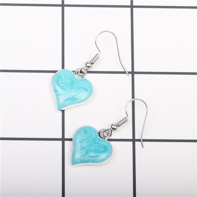 Fashion Long Peach Heart Love Earrings Studs Female Earrings Wholesale display picture 8