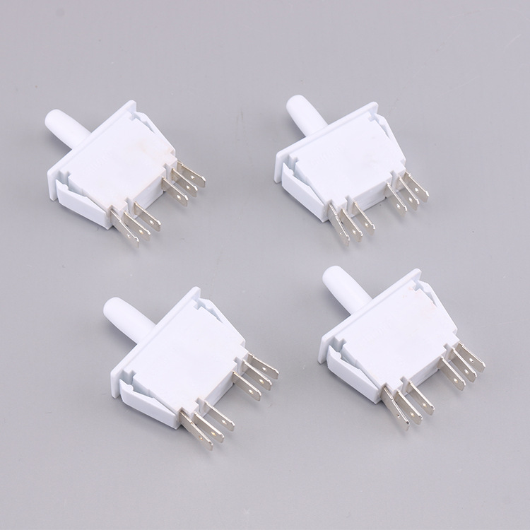 厂家供应双向门闭开关SXK-B 轻触开关 微动开关 大量生 产