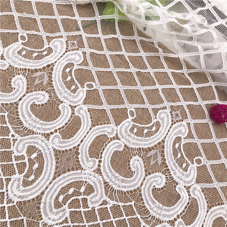 新款1.5米蕾丝睫毛面料外贸连衣裙半身裙网格睫毛蕾丝花边面料批