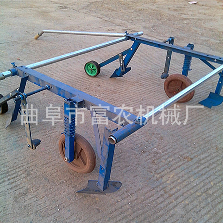 小型人拉覆膜机 人力地膜覆盖机 蔬菜铺地膜机