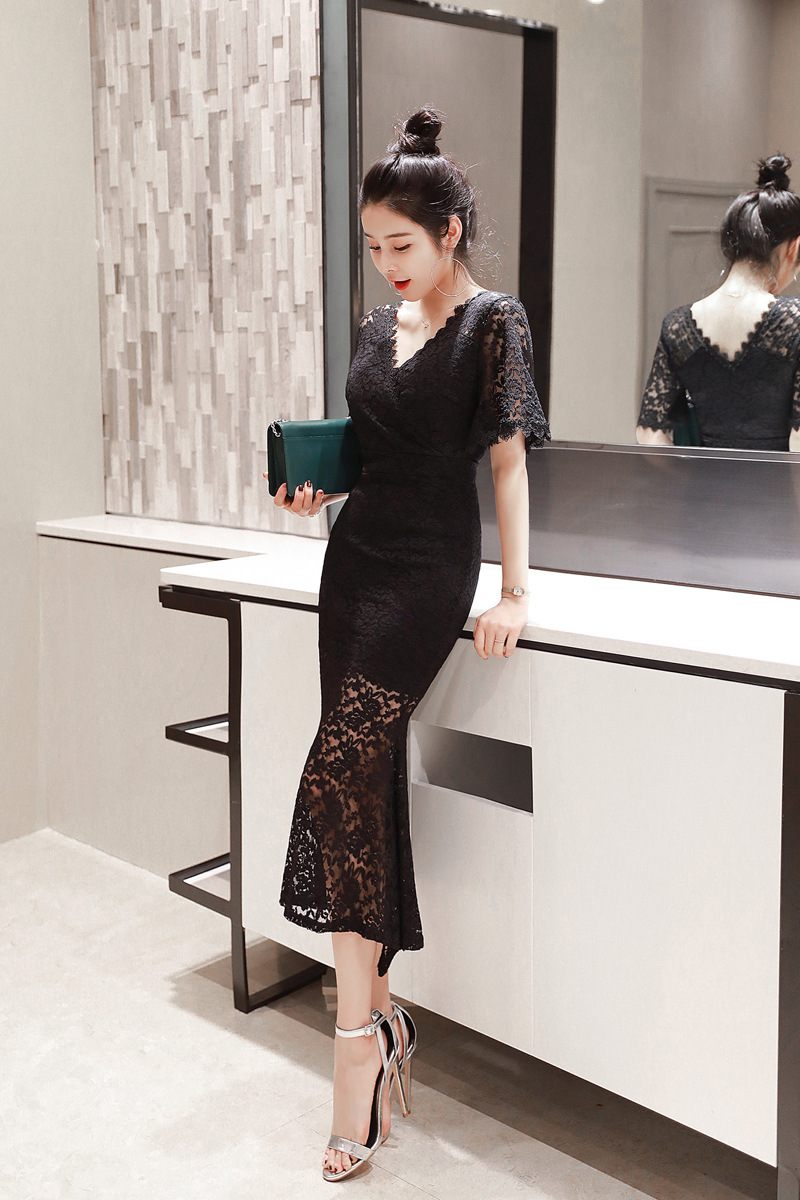 Đầm nữ cổ chữ V ren ôm body dáng dài — Màu đen chi tiết 14