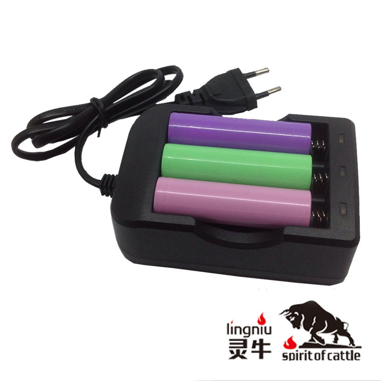 18650欧规3槽 CE FCC认证 4.25V1.8A 16650电池充电器  工厂直供