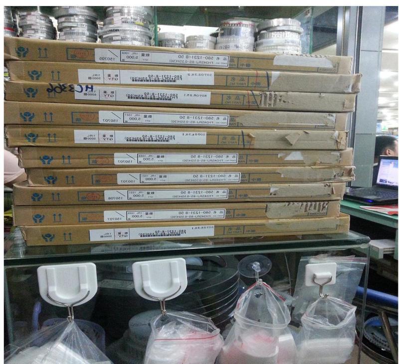 FH34SRJ-8S-0.5SH(50) 0.5mm间距 后锁下接 8位 1mm高