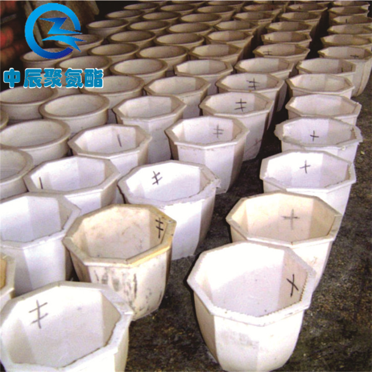 厂家供应 PU发泡 聚氨酯硬泡 硬泡仿木花瓶