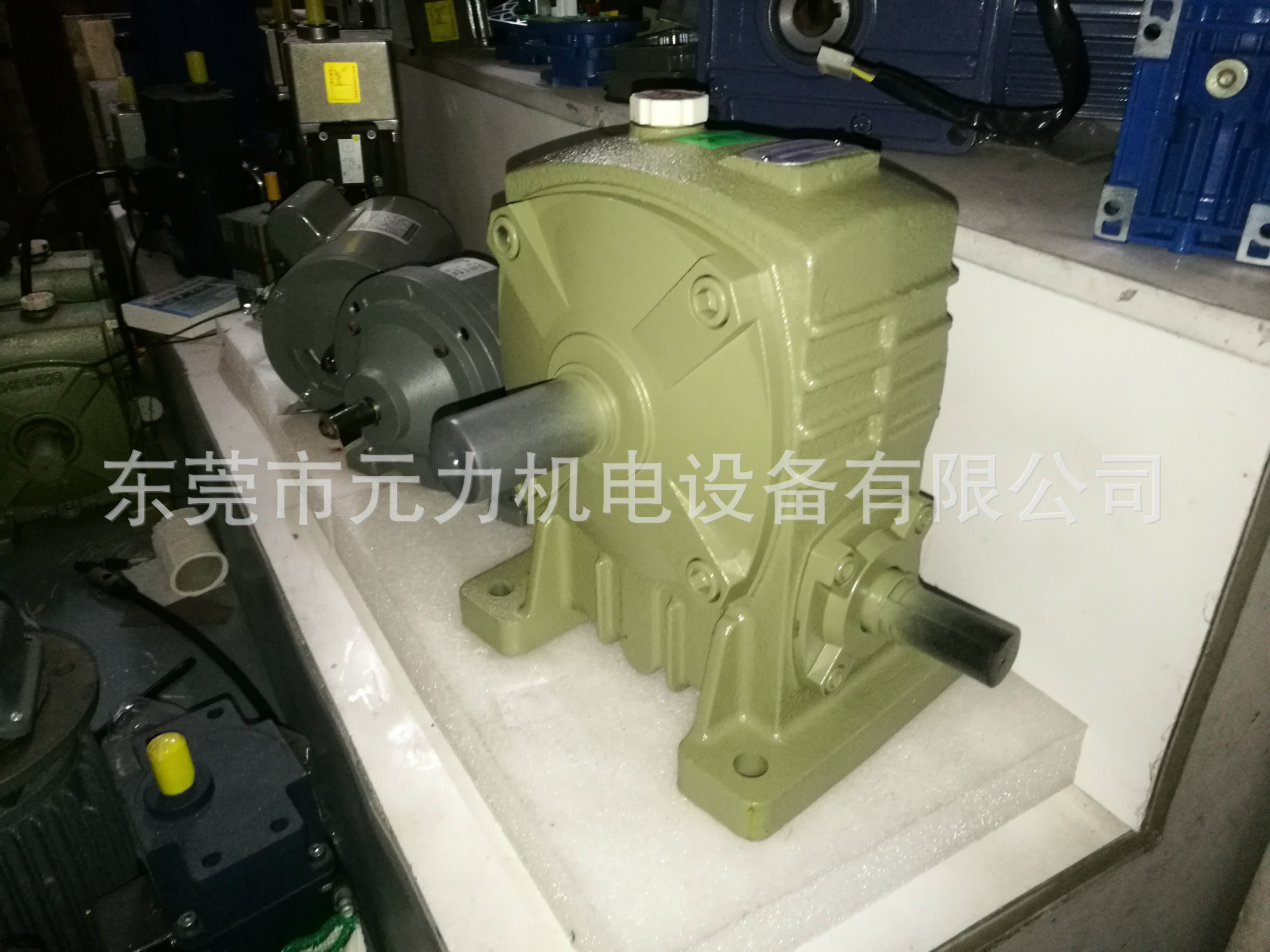 （厂家直销）成大齿轮蜗轮铝壳减速机