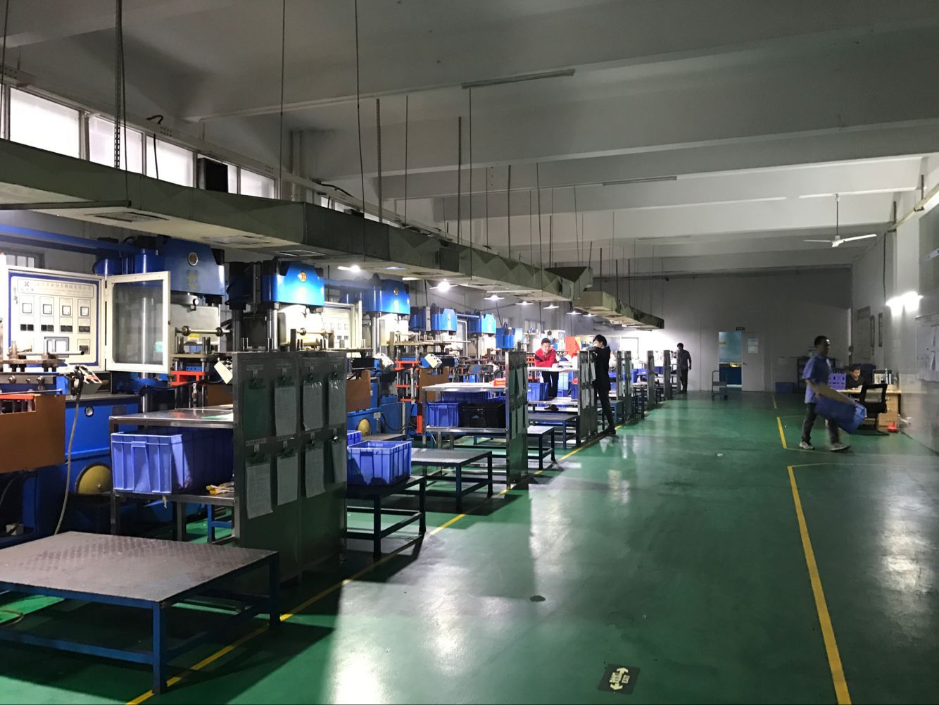 18D84D9D433927CAF2EC098837EB21