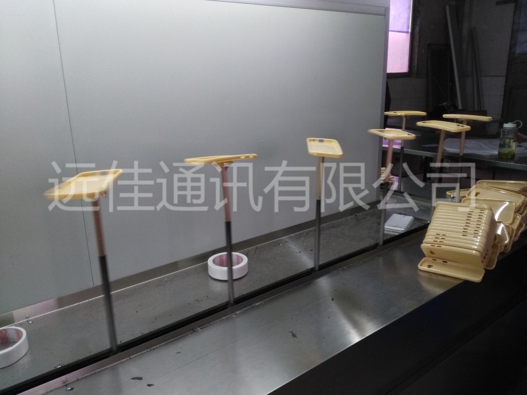 PC TPU手机保护套金属漆手感油弹性漆绒毛漆无尘自动线喷油加工