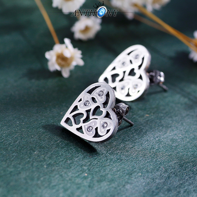 Fashion Titanium Steel Rhinestone Hollow Heart Pendant Necklace Earrings Set display picture 4