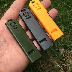 Outdoor campfire lighter, portable multi-functional whistle, with flint fire starter function, 3-in-1 flint lighter