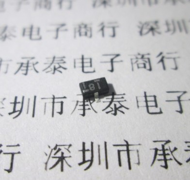 稳压二极管 RD18M-T1B 丝印181 182 SOT23 全新原装