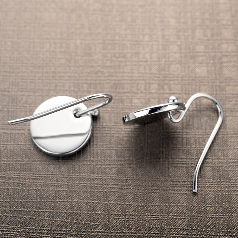 �������first love���� ʱ�и��Թ������Ů  320812