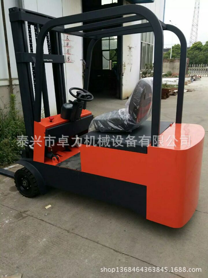 三支点叉车，座驾式全电动堆高车，电动升高车，接受非标咨询