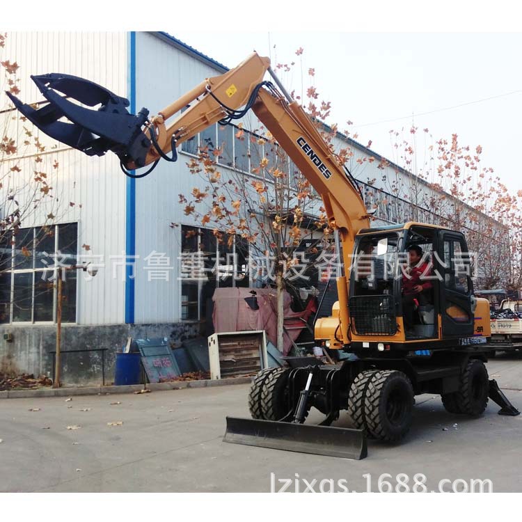 90轮式抓木机 抓草机 轮式挖掘机 可换挖斗 夹木器