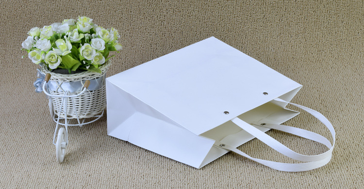 白卡方底铆钉产品描述-2