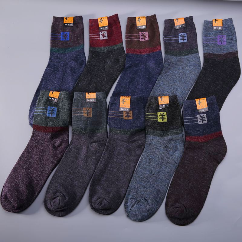 Manufacturer men's casual wool socks autumn and winter thick warm middle tube cotton socks running rivers and lake socks