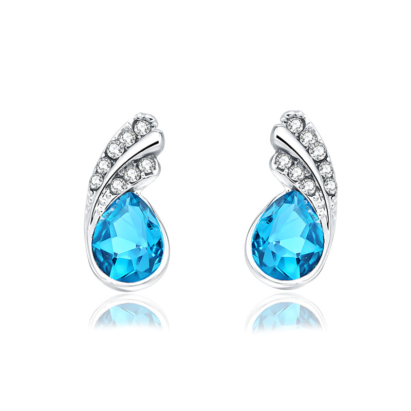 Fashion Simple Crystal Alloy Necklace Stud Earrings Set