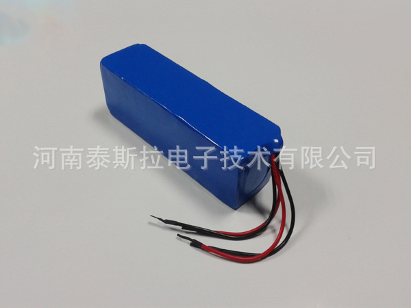 厂家供应太阳能路灯/储能/备用电源 12V20Ah 磷酸铁锂电池