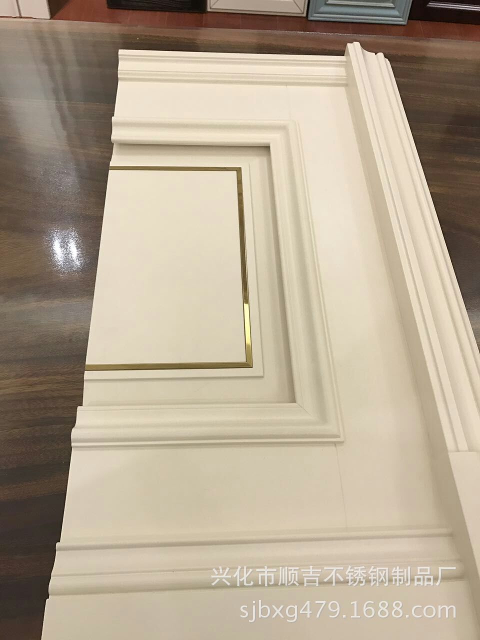 厂家供应304不锈钢装饰条 整木家居金属线条 拉丝装饰条拉丝工艺