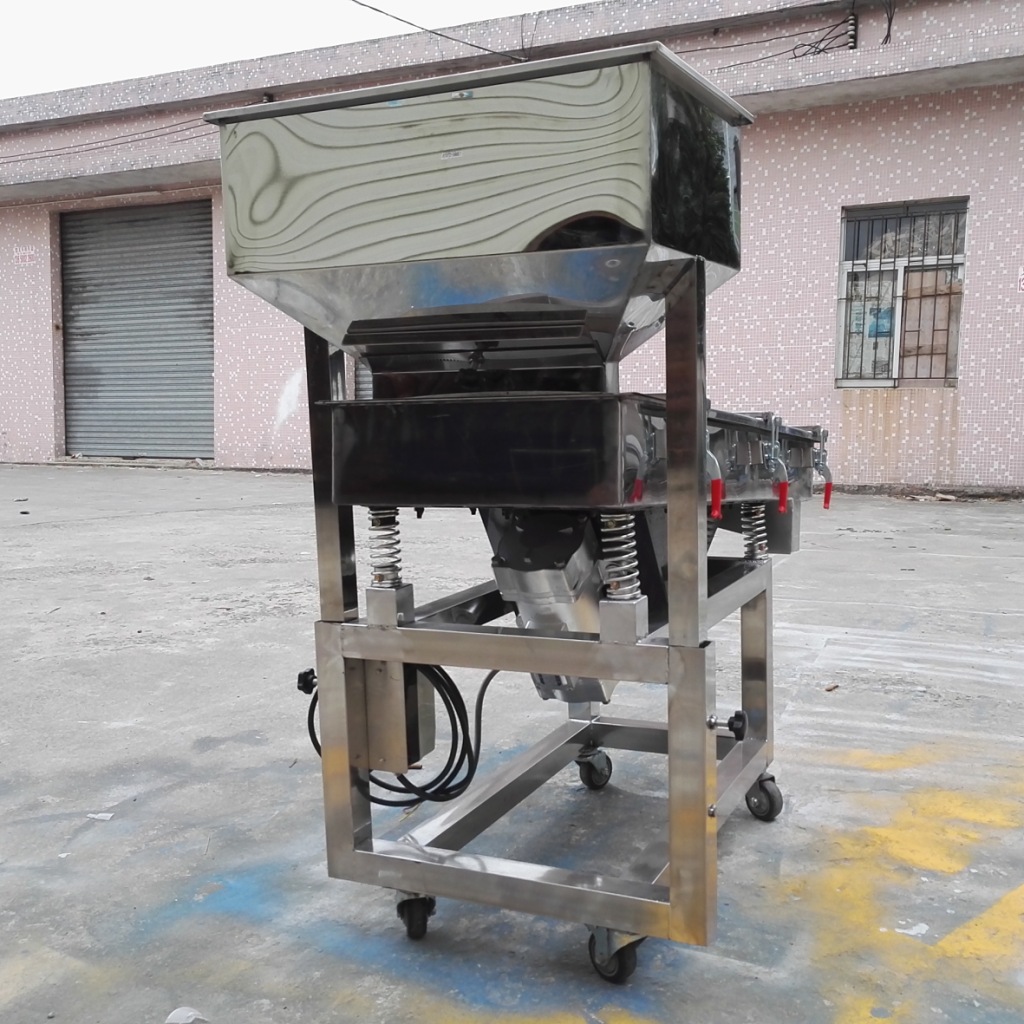 大量供应直线筛 不锈钢振动筛分机 注塑筛选机 可按要求制作