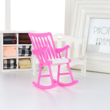 芭芘娃娃摇摇椅儿童玩具小凯丽娃娃家具配件椅子粉色白色摇椅子