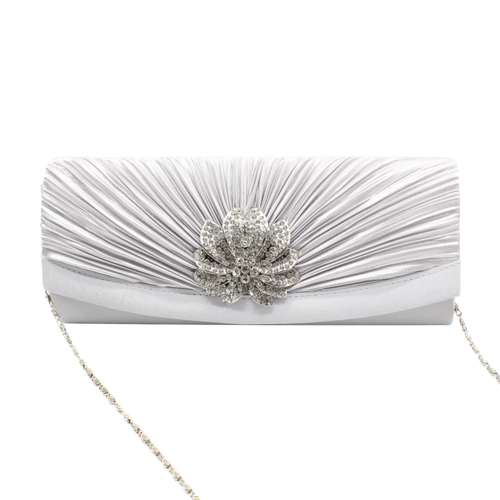 Red Black Silver Silk Solid Color Rhinestone Square Folds Evening bags Louis display picture 1