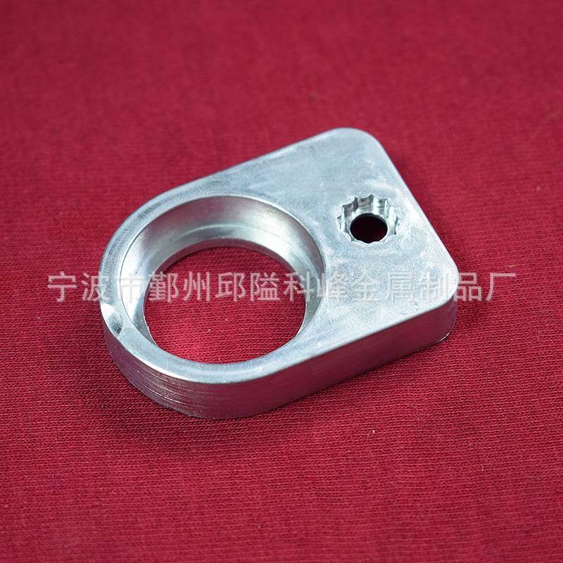 供应锌合金马桶盖配件 锌合金马桶盖压铸件 锌合金压铸配件