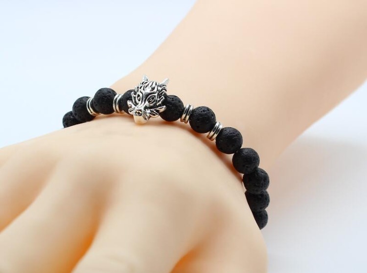 Simple Style Animal Synthetic Gemstones Alloy Beaded Bracelets display picture 1