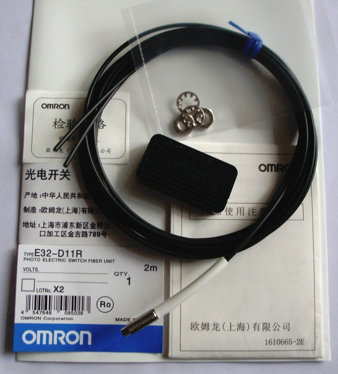 E32-D11R 欧姆龙OMRON光纤传感器  原装正品 现货高精度