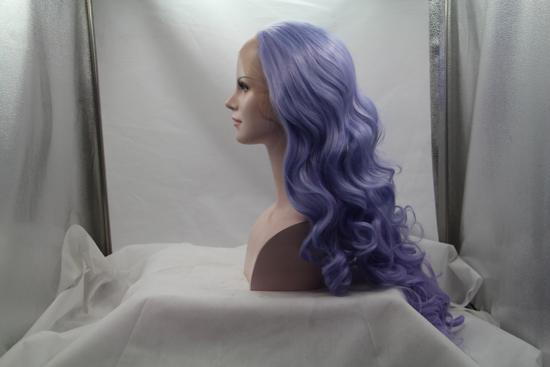 NEWLOOK W1057 Fantasía púrpura moda encaje peluca de entrenamiento de cabeza peluca de cabello largo microenrollado