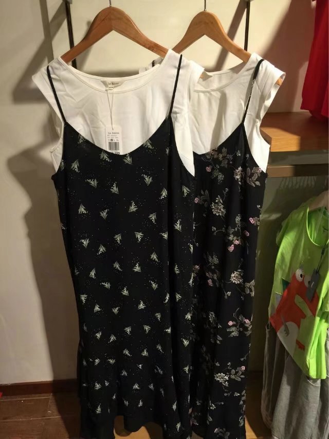 微信货源一件代发2017夏季新款修身印花吊连