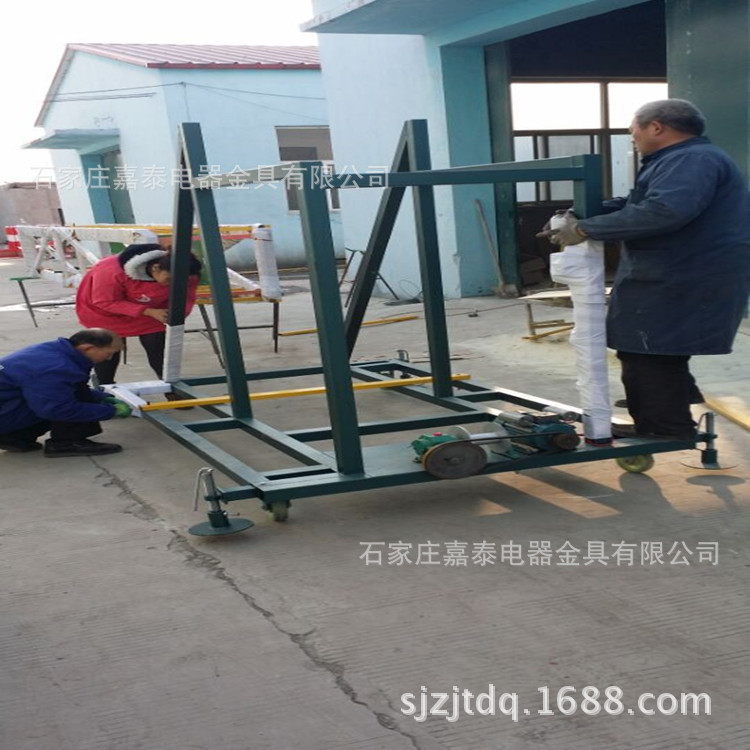 QQ�DƬ20151214090225_����