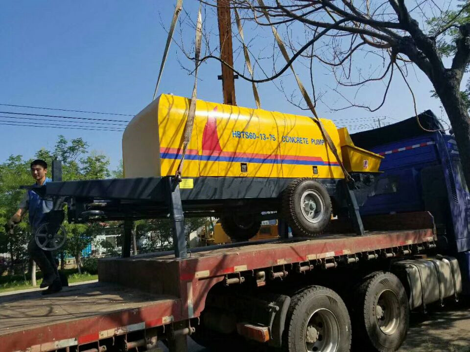 地泵 拖式混凝土输送泵 拖泵 泵车 磅车 小型泵机 60混凝土输送泵