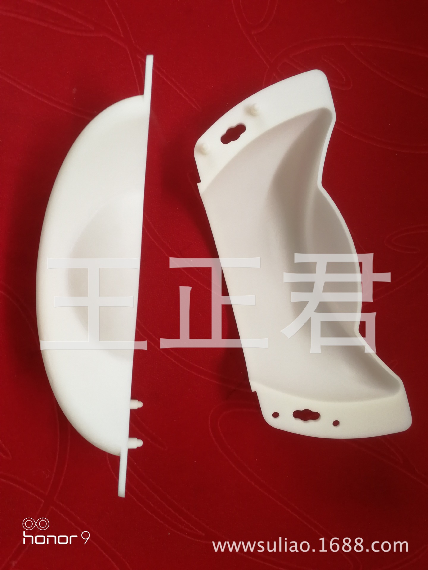 各种塑料玩具配件与模具