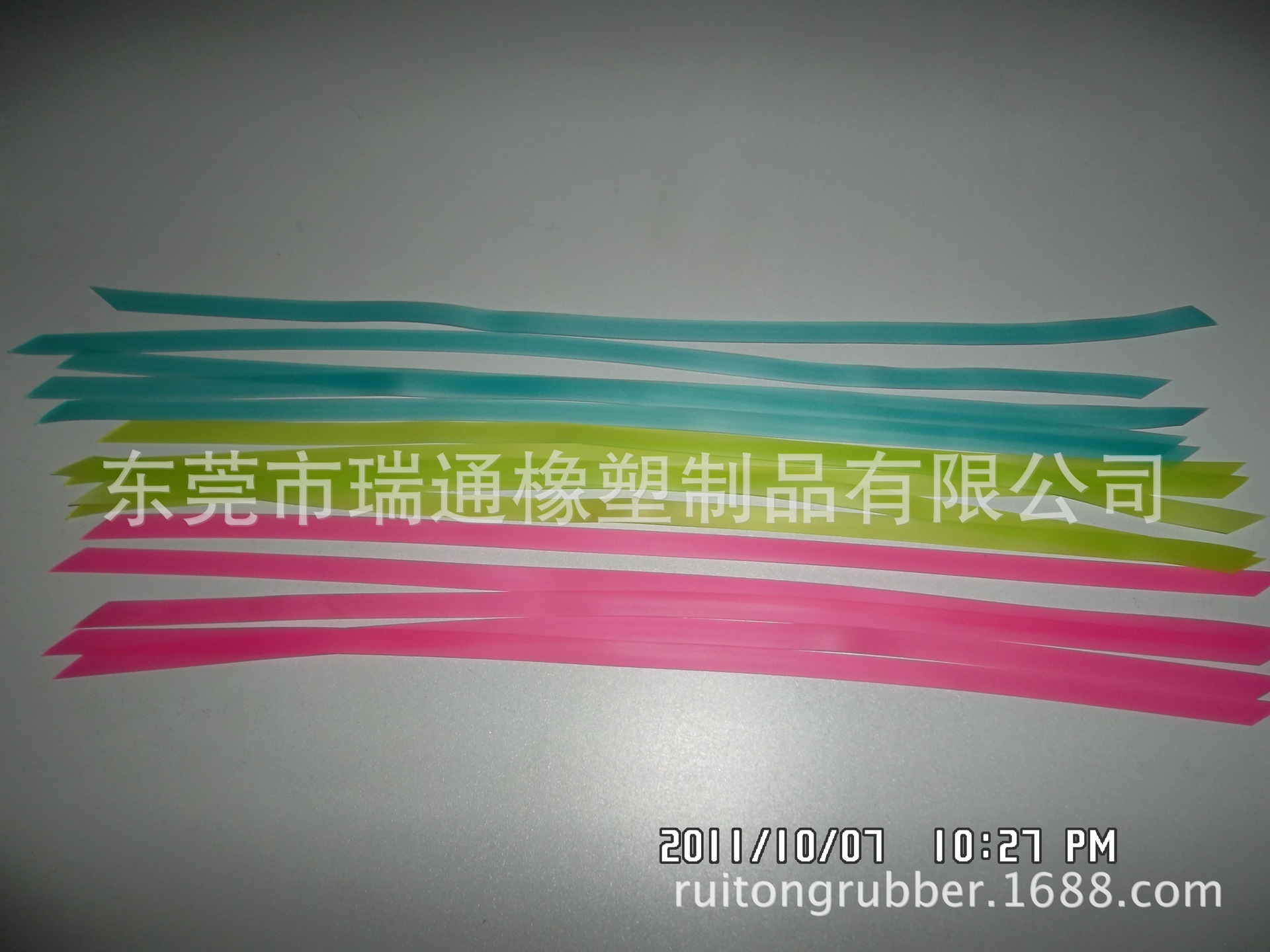 厂家直销食品级硅胶带泳镜专用硅胶条硅胶软管TPE带子