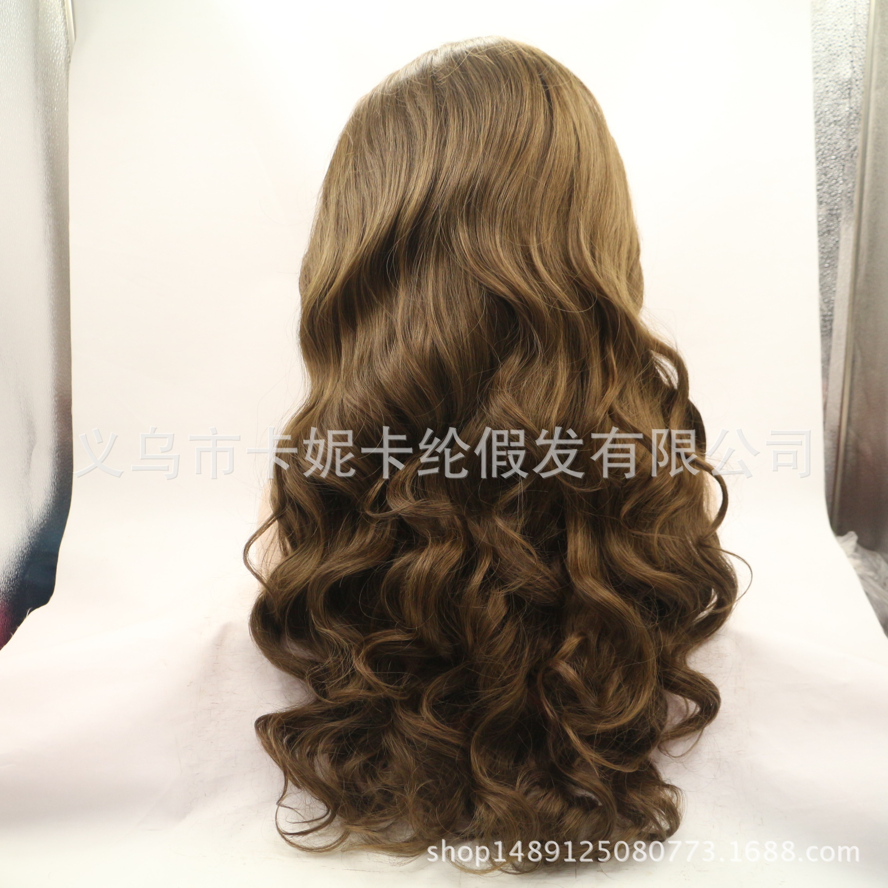 Nueva peluca de encaje de lino de color sólido, cabello largo y rizado realista