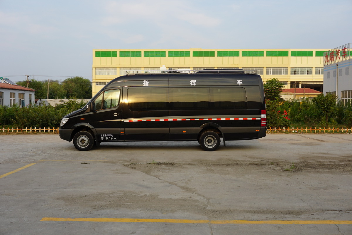 奔驰指挥车 (16)