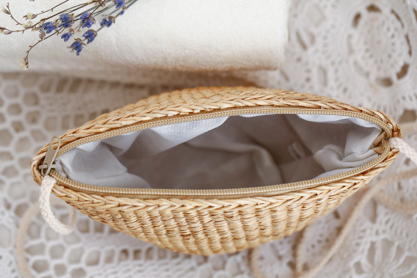 Simple Hand-woven bag Sac Fashion Summer Vacation Straw bag Sac Beach Women's bag Sac 20*14*cm display picture 4