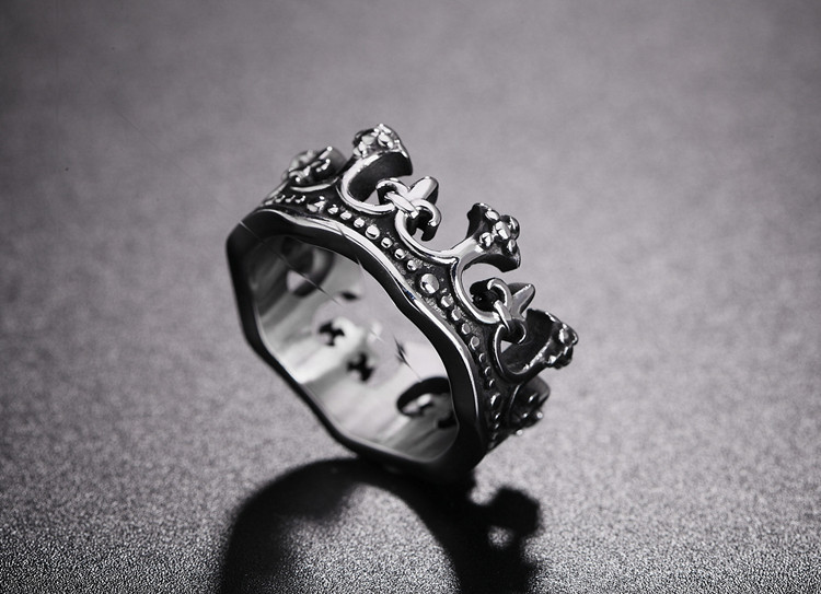 1 Piece Quantity Daily, Party Occasion Titanium Steel Material Hip-Hop Crown Titanium Steel Men's Rings