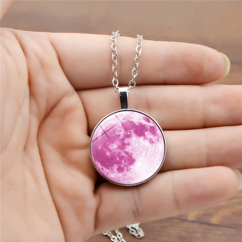 Glow-in-the-Dark Necklace Image 1