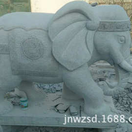 景观石雕金猪图片 河北石猴雕刻厂家 山东石刻耕地牛造价