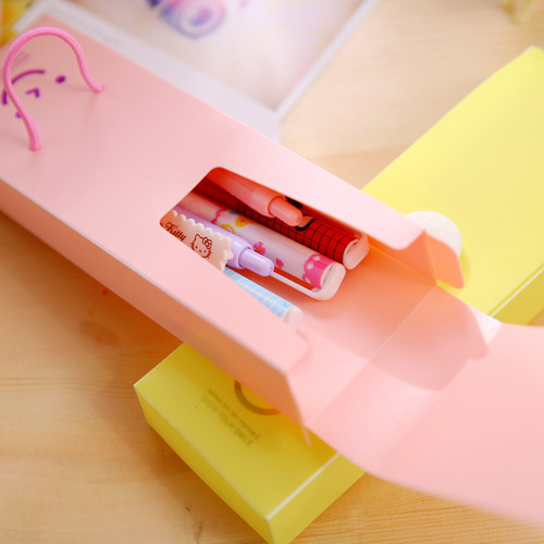 Creative Plastic Stationery Box Korean Smile Button Pen Box Candy Color Cute Smile Pencil Box Manufacturer Wholesale T