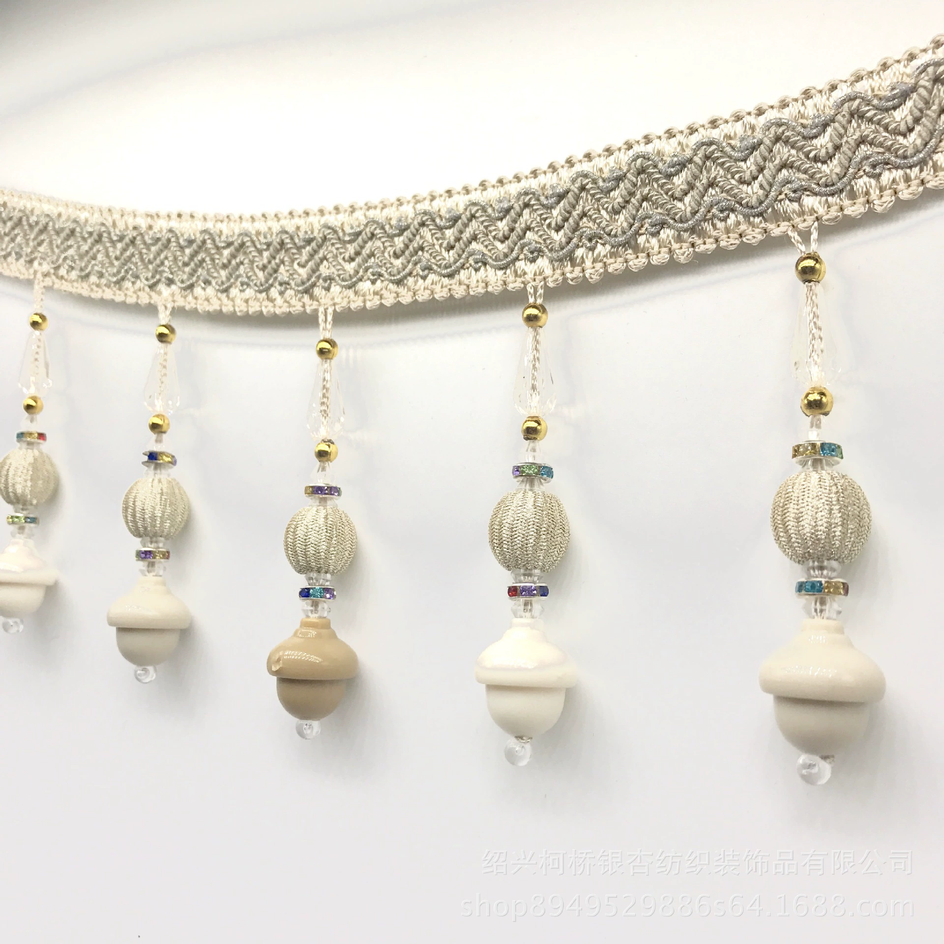 Cloth, high-end beads, 12m